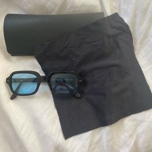 on hold - do not buy! LEXXOLA JORDY SUNGLASSES